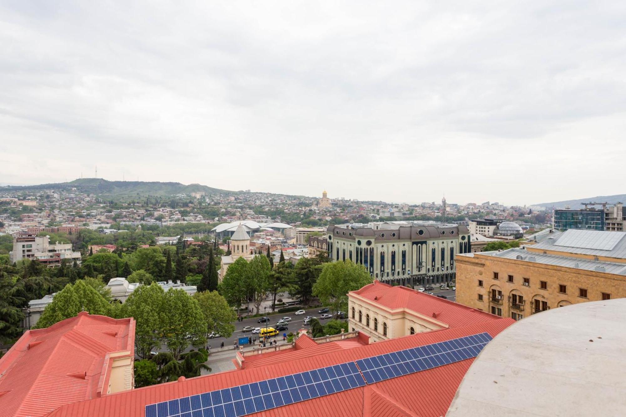 City Luxury Apartment L Tbilisi Exteriör bild