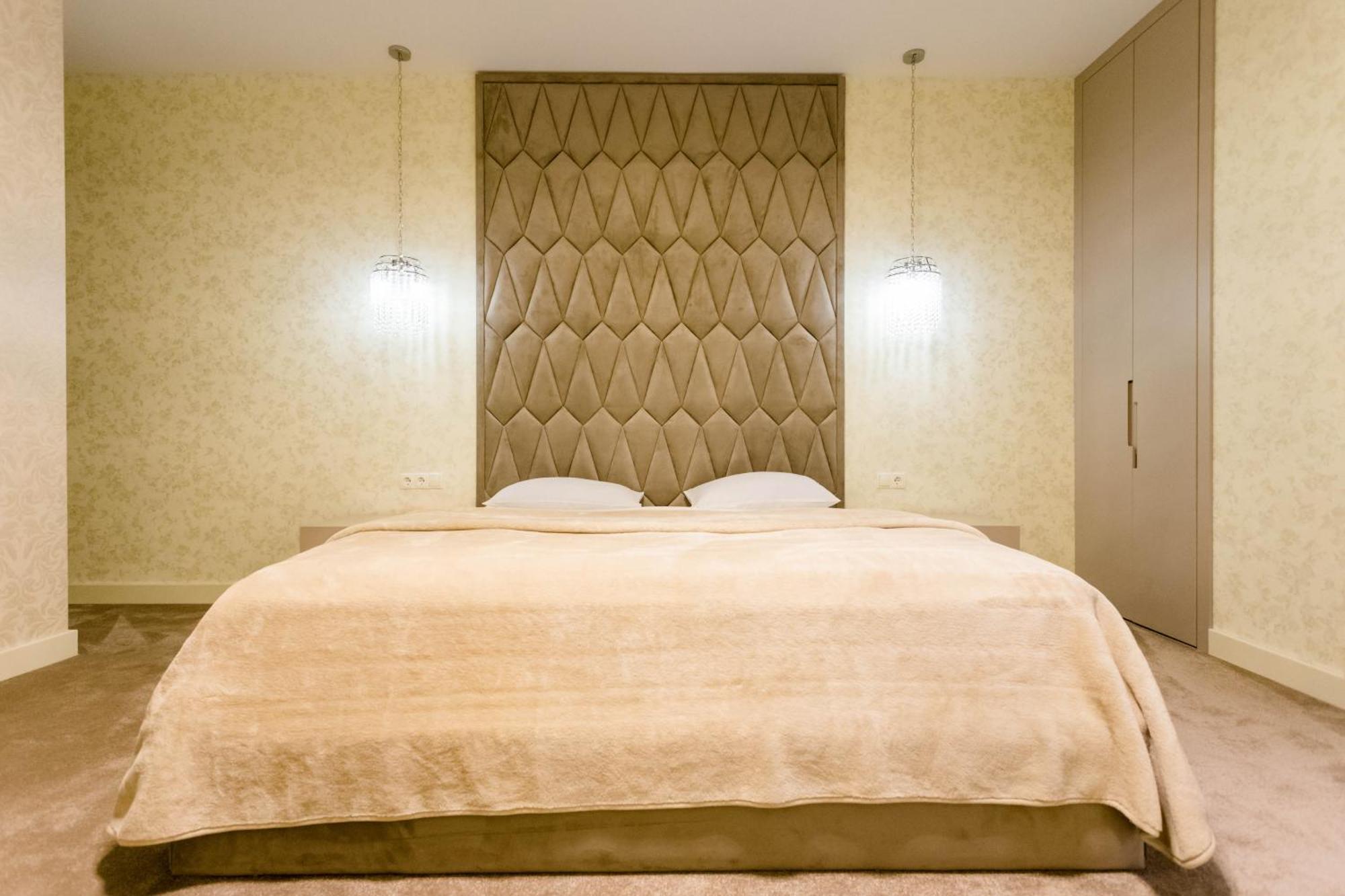 City Luxury Apartment L Tbilisi Exteriör bild
